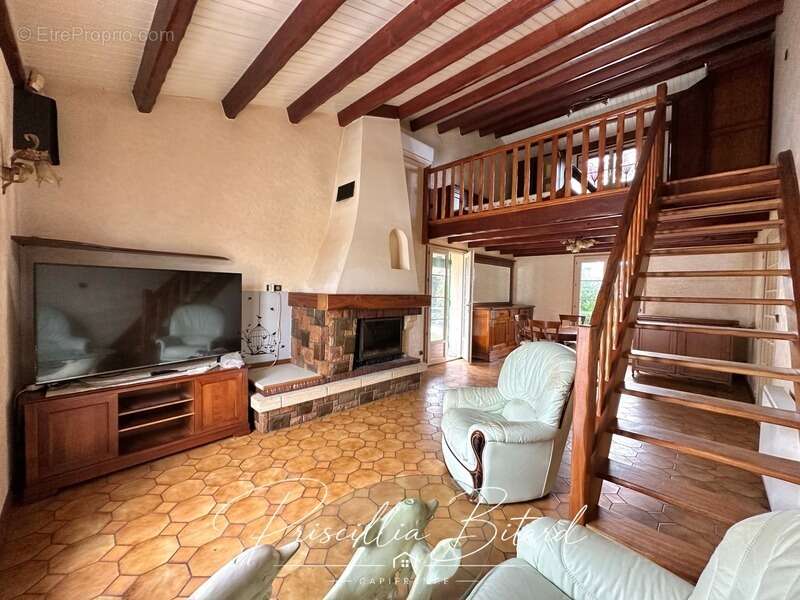Maison à AIGREFEUILLE-D'AUNIS