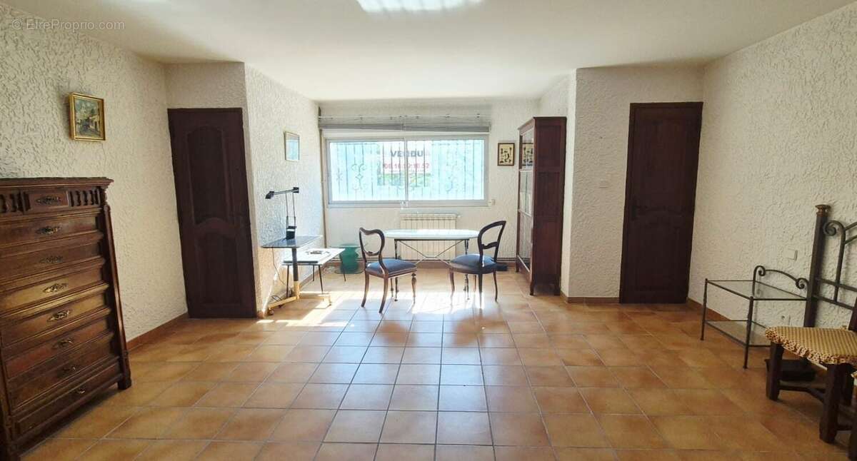 Maison 140 m² à Ceyreste  - photo 8