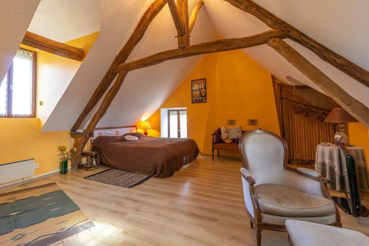 Maison Dun Le Poelier 8 pièce(s) 161.84 m2 - photo 8