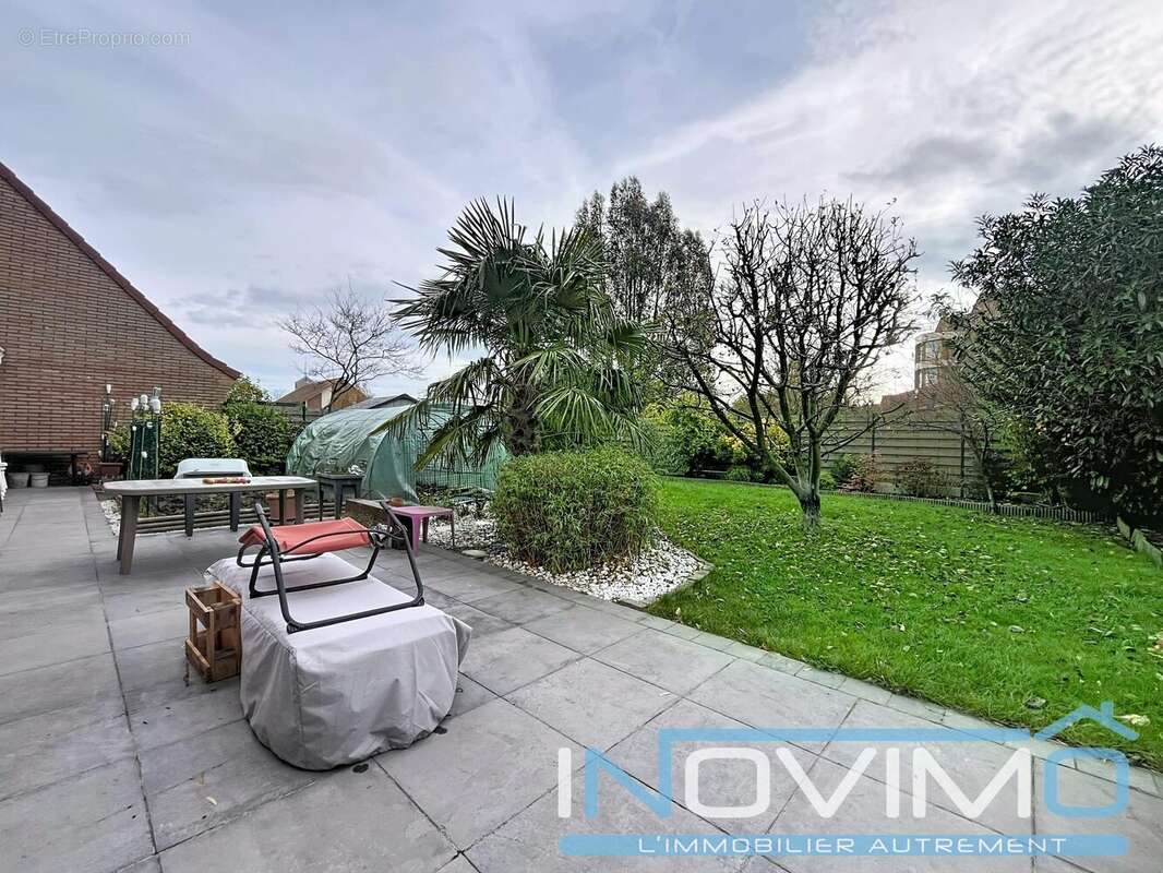 Maison à COUDEKERQUE-BRANCHE