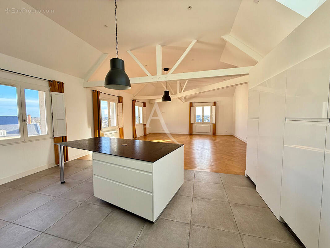 Appartement à CHATEAU-GONTIER