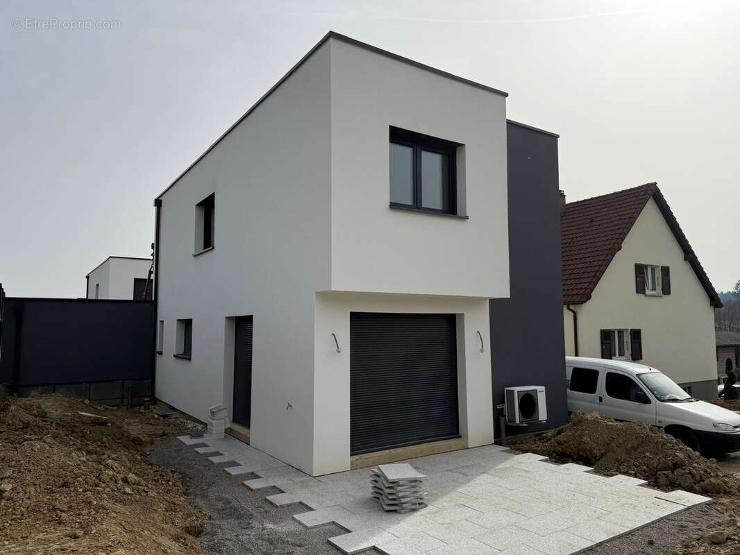 Maison à HESINGUE