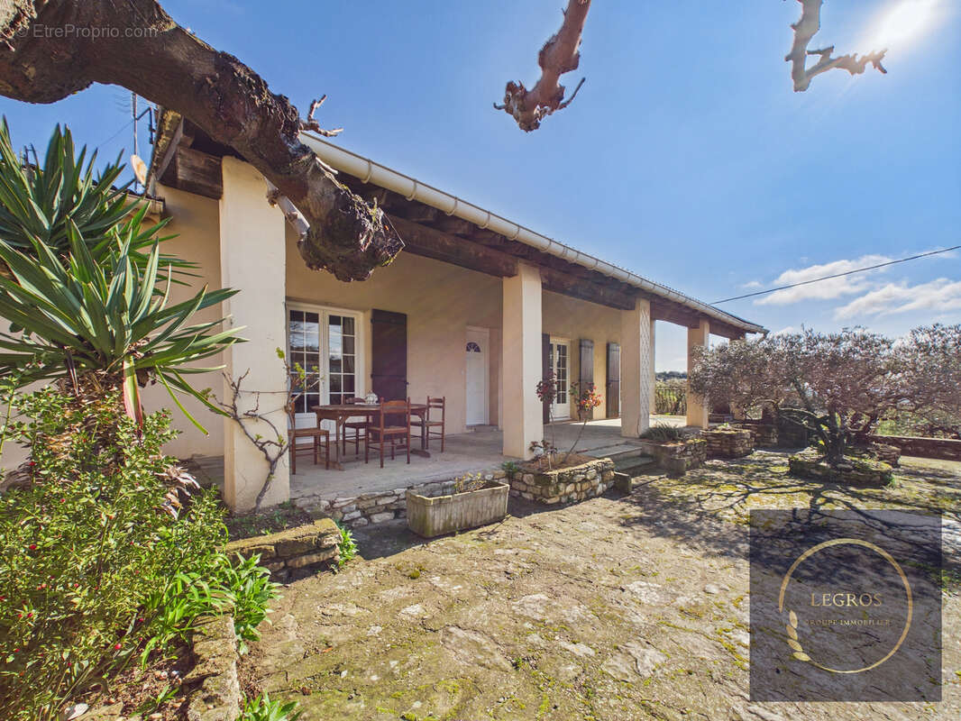 Maison à CAUMONT-SUR-DURANCE