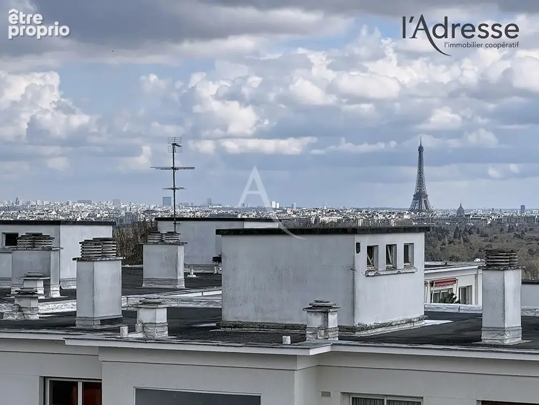SURESNES/ Maréchal de Lattre de Tassigny - Vue Paris - Appartement Studio 36m² - 1 Cave - 1 BOX - photo 10