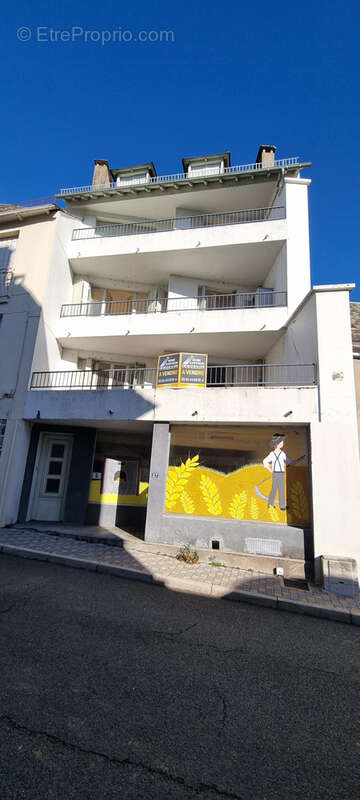 Appartement à SAINT-AMANS-DES-COTS
