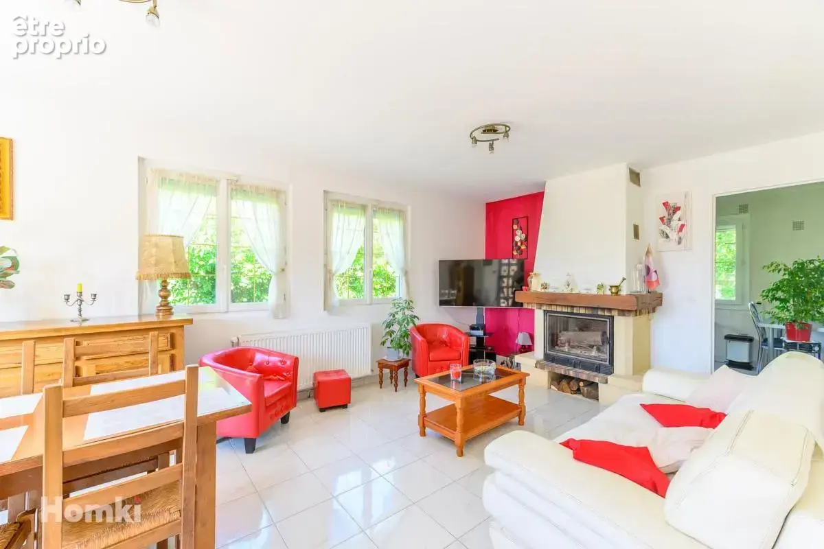 Maison/Villa T4 - 110 m2 à Fosses 95470 - photo 10