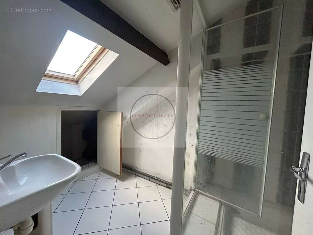 Appartement à LE PERREUX-SUR-MARNE