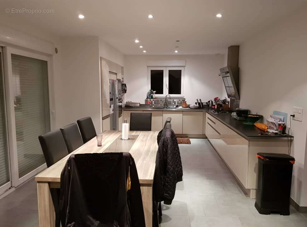 Appartement à VALMONT