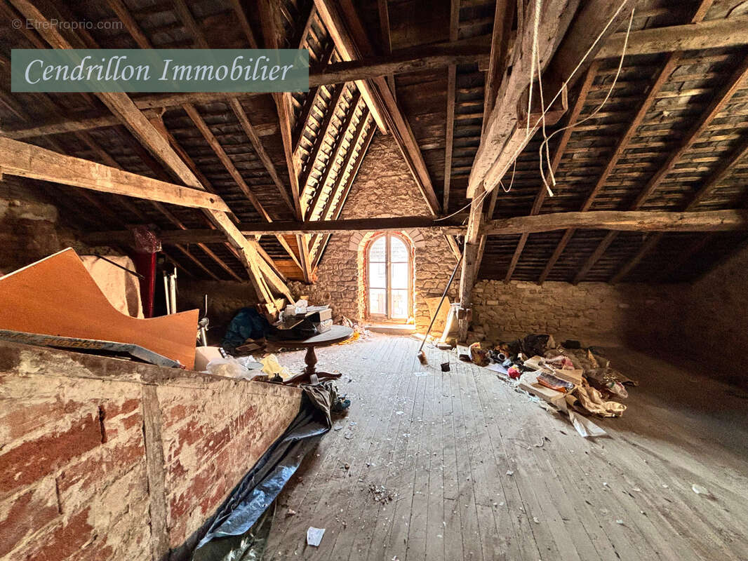 Maison à SAINT-DIZIER-LEYRENNE