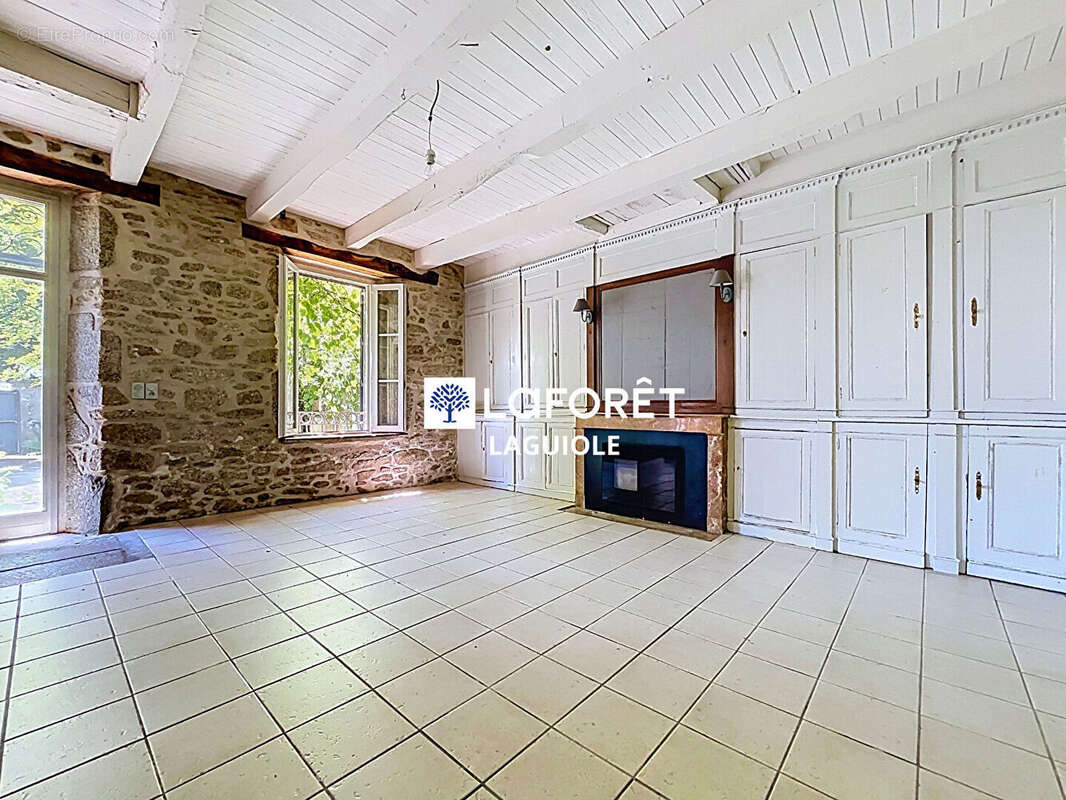Maison Argences En Aubrac 8 pièce(s) 344 m2 - photo 13