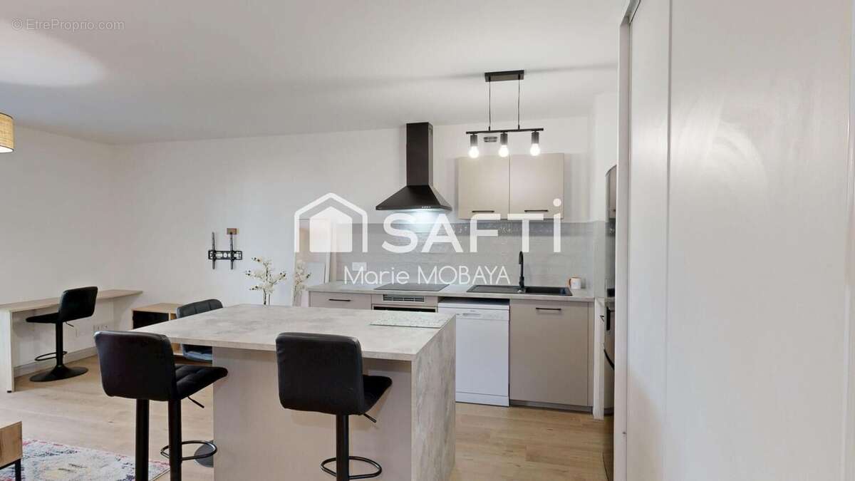 Photo 2 - Appartement à LA LANDE-DE-FRONSAC