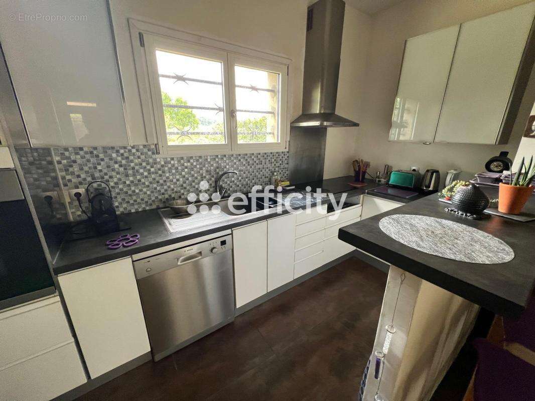 Maison à LONGNY-AU-PERCHE