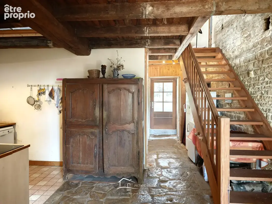 Maison authentique avec dependances - photo 2
