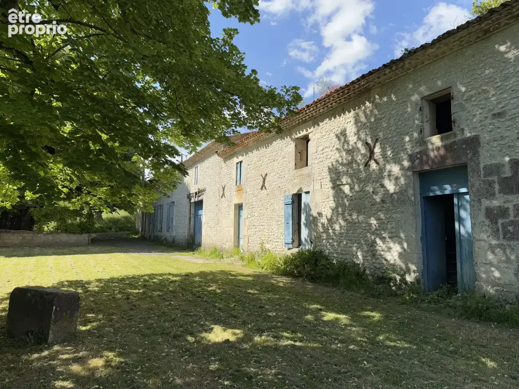 Photo Maison à Arces au prix de 106 000€