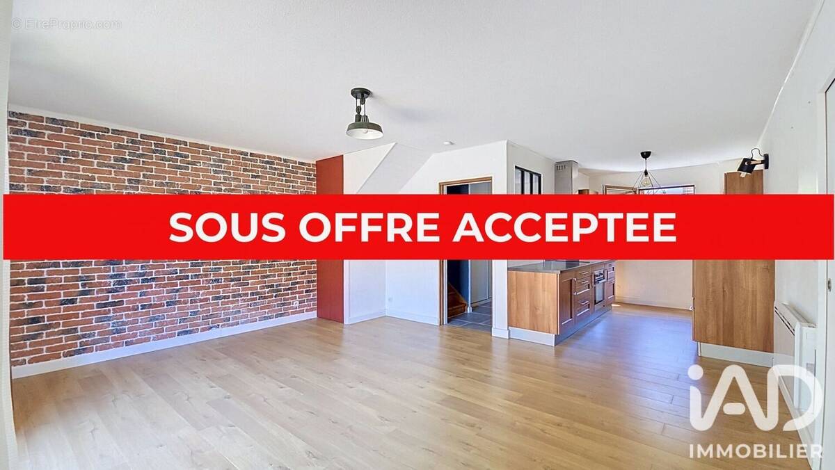 Photo 1 - Maison à BEAUZELLE