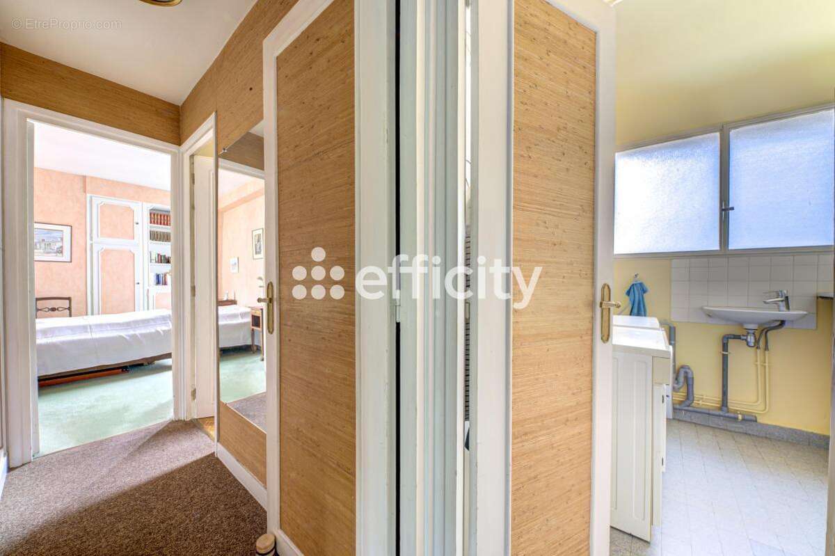 Appartement à PARIS-6E