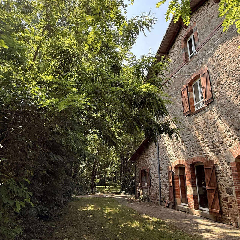 Maison à LA ROCHE-SUR-YON