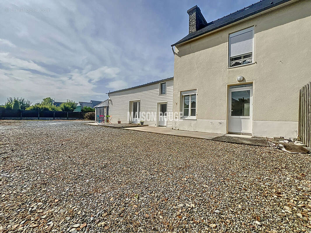 Maison à SAINT-BENOIT-DES-ONDES