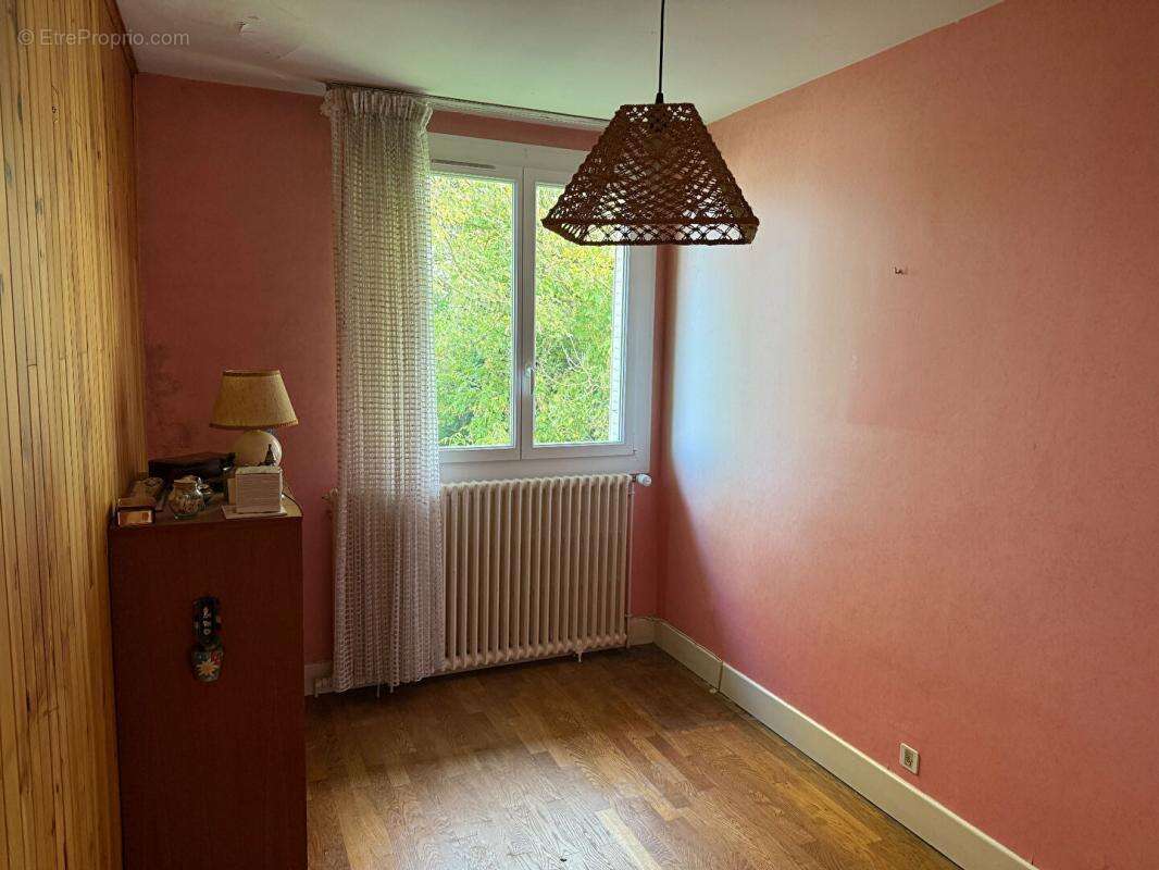 Maison à SAINT-MARCEL