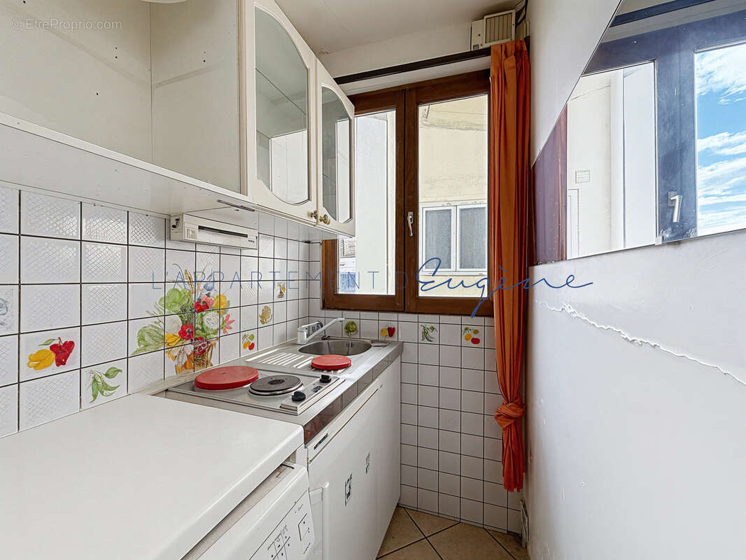 Appartement à PARIS-17E