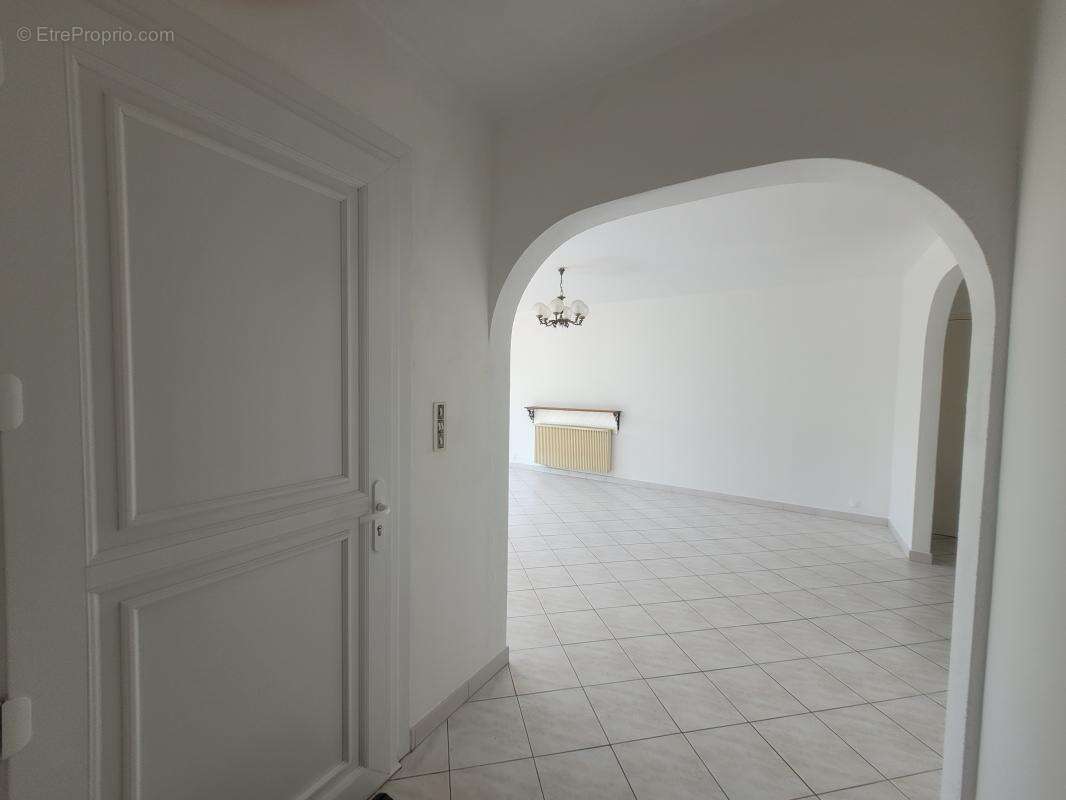 Maison à SIX-FOURS-LES-PLAGES