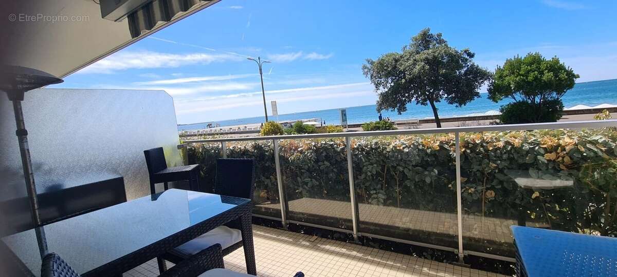La baule, spacieux t2 traversant avec terrasse face mer - photo 8
