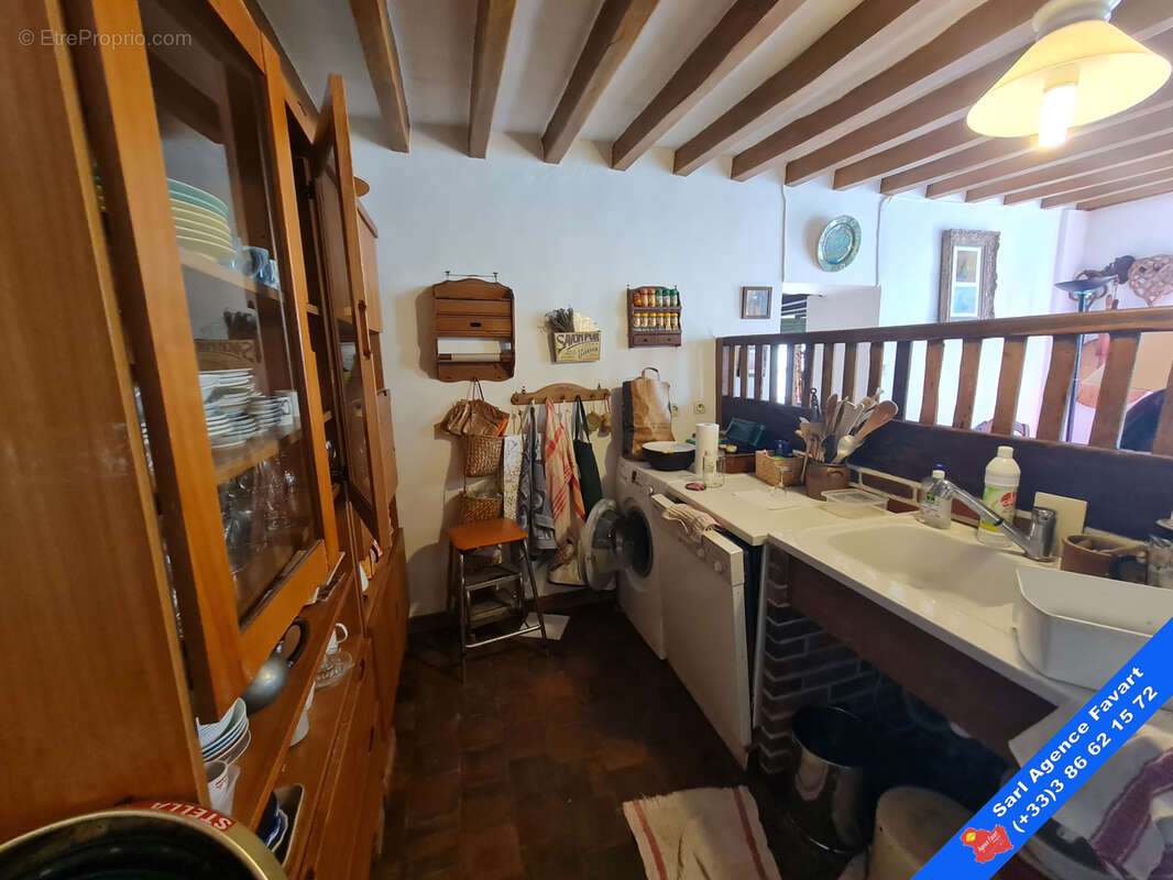 Maison à LA FERTE-LOUPIERE