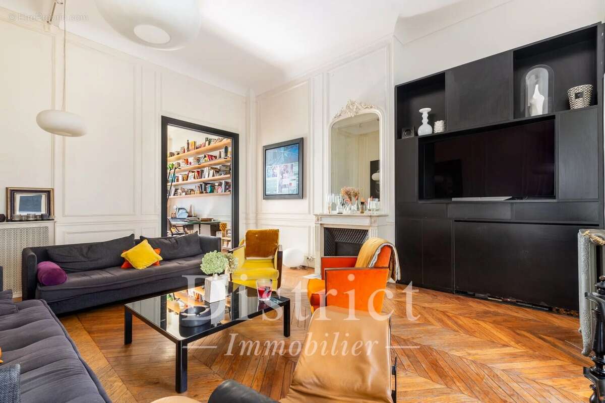 Exclusivité - Parc Monceau – Comme une Maison  de 157 m². - photo 5