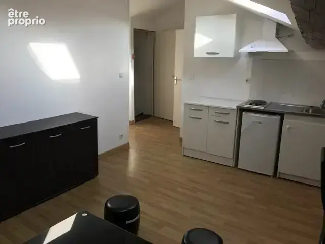 Appartement 33 m² à Angouleme  - photo 2