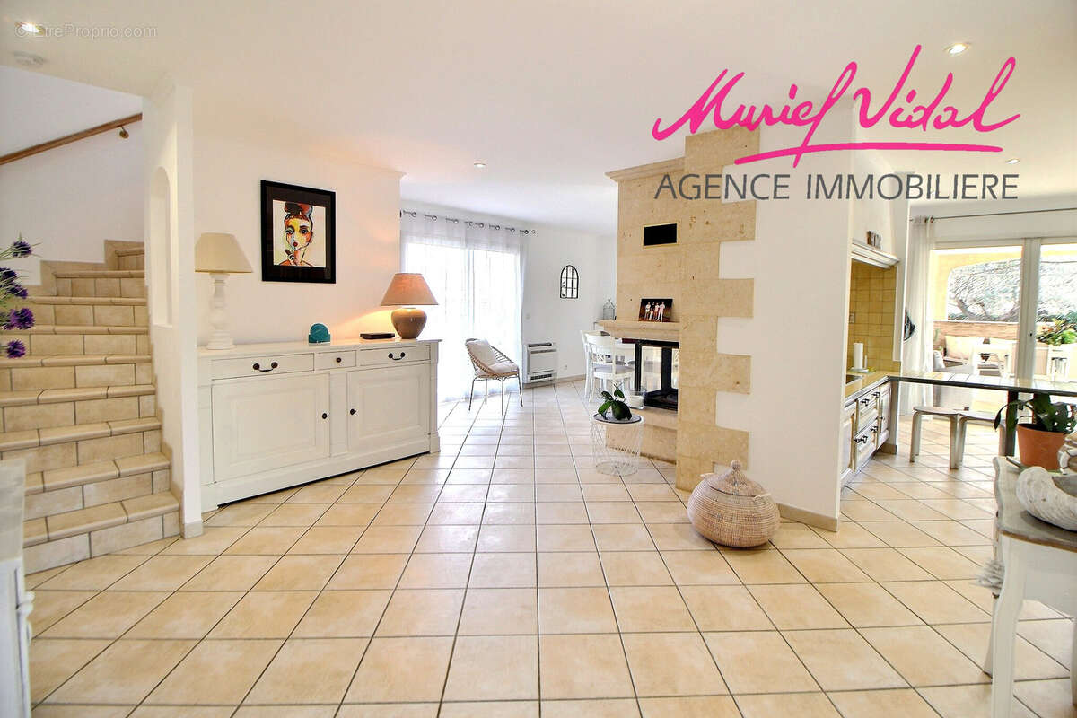 Maison à SAINT-CYPRIEN