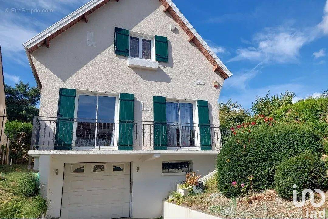 Photo 1 - Maison à SAINT-MARTIN-DU-TERTRE