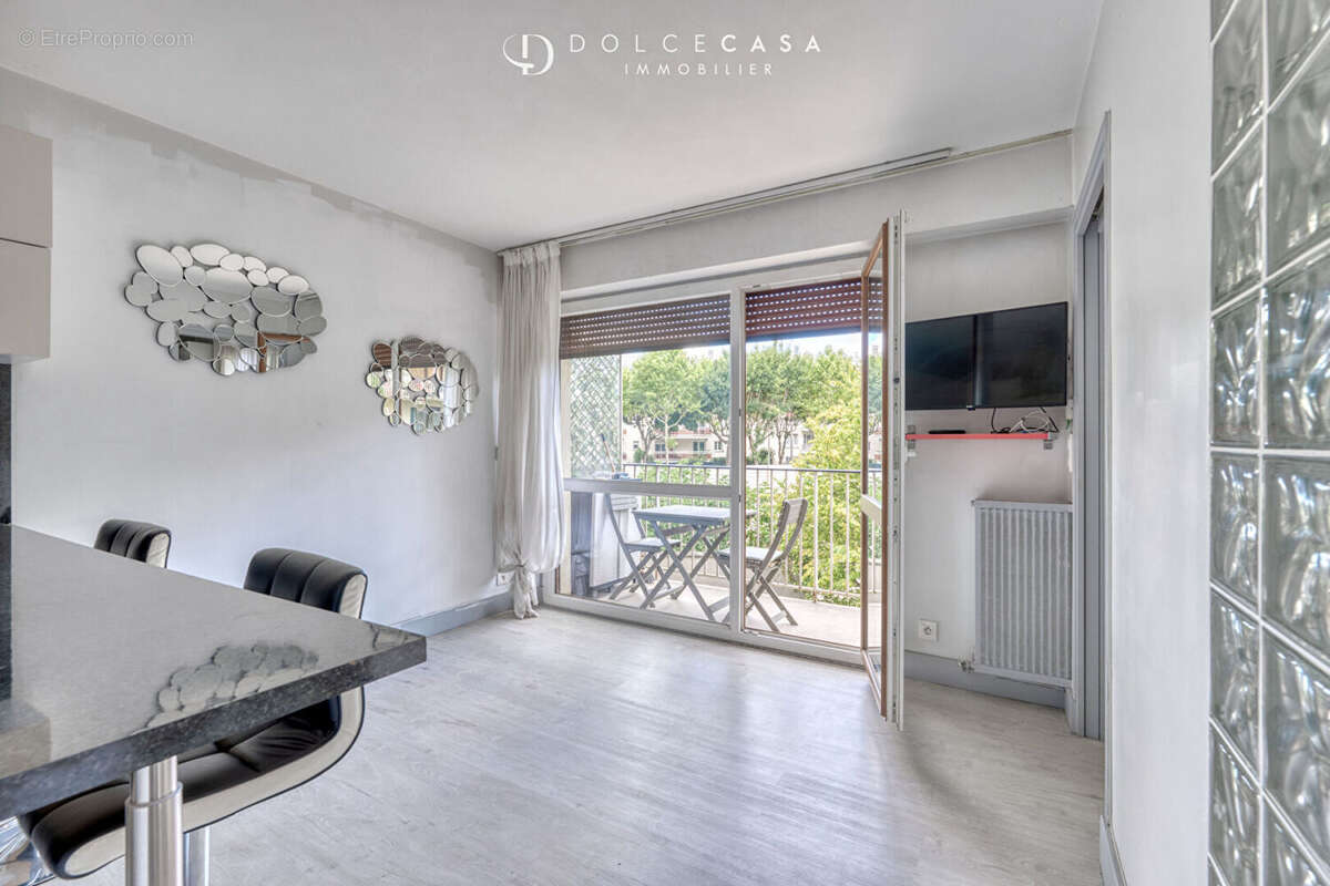 Appartement à LE PERREUX-SUR-MARNE
