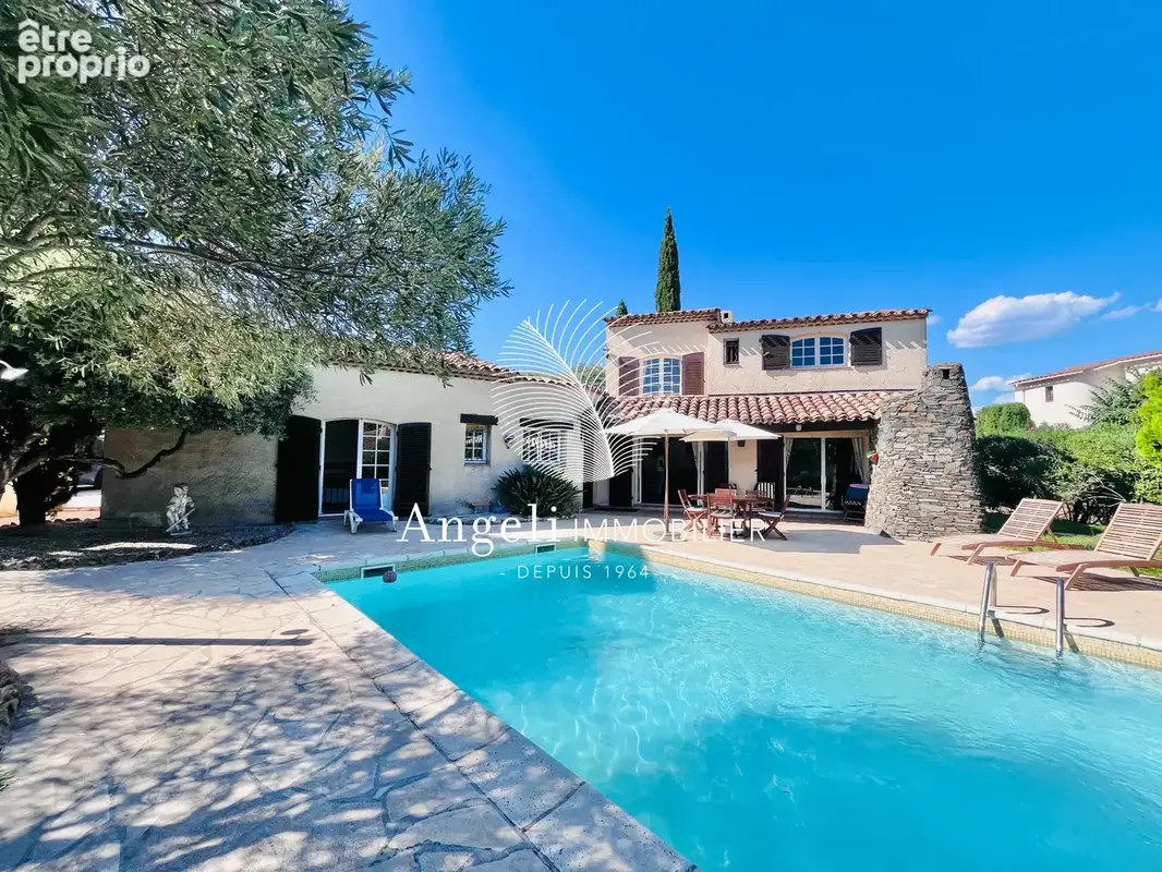 Maison à FREJUS