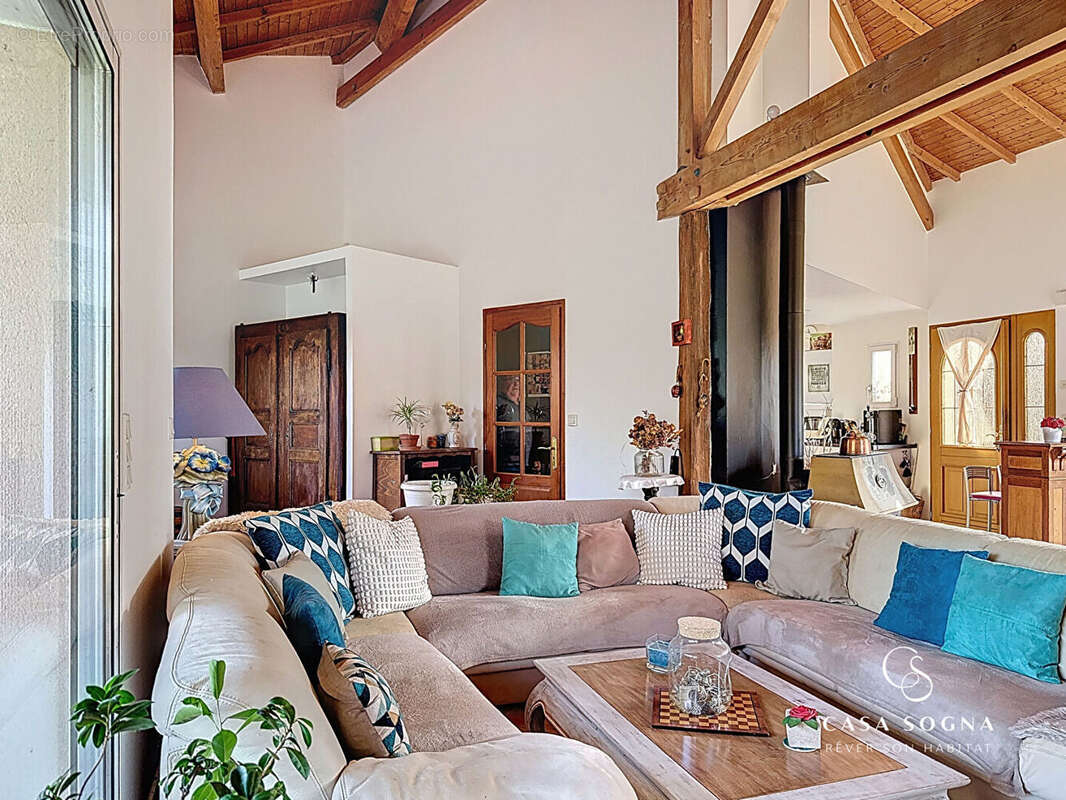 Maison - 6 pièces - 149.14 m² - photo 3