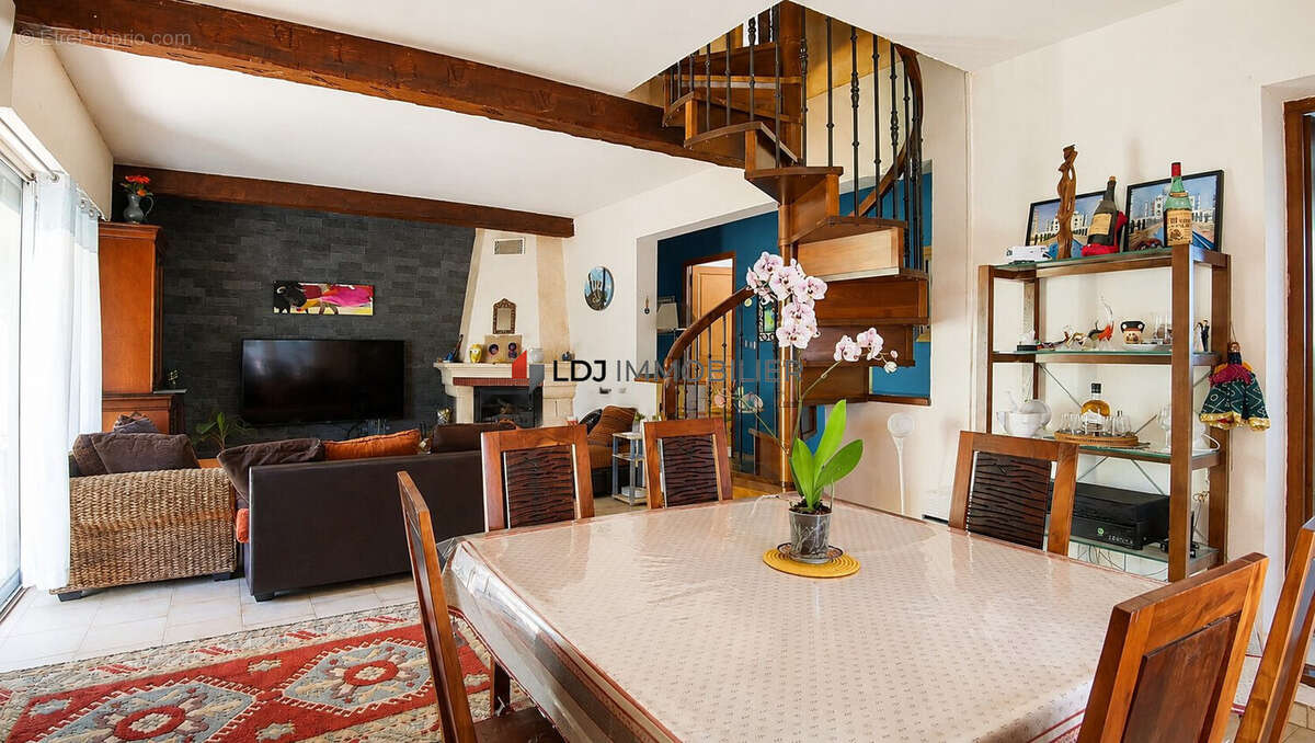 Maison à CLAIRA