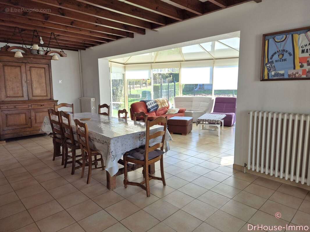 Maison 135 m² à Gorron  - photo 7