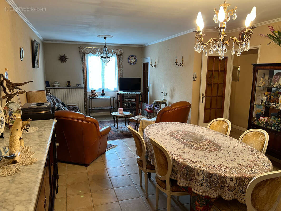 Maison à BOBIGNY