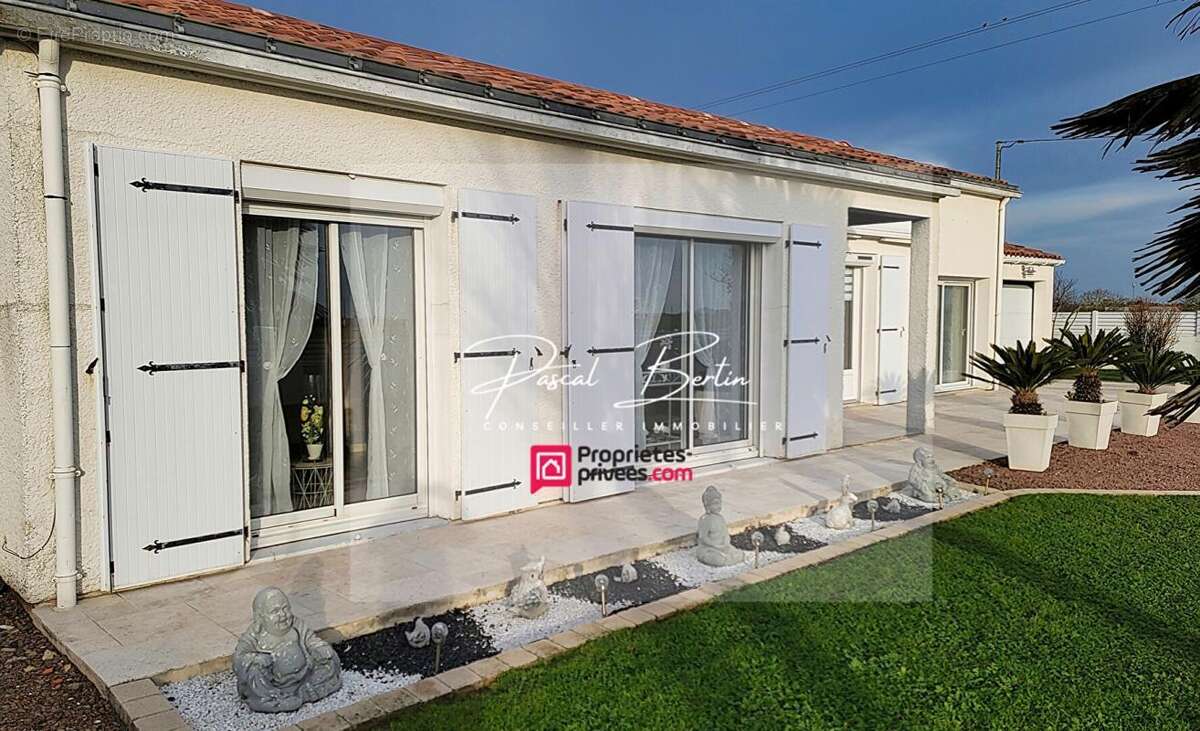 Maison à LONGEVILLE-SUR-MER