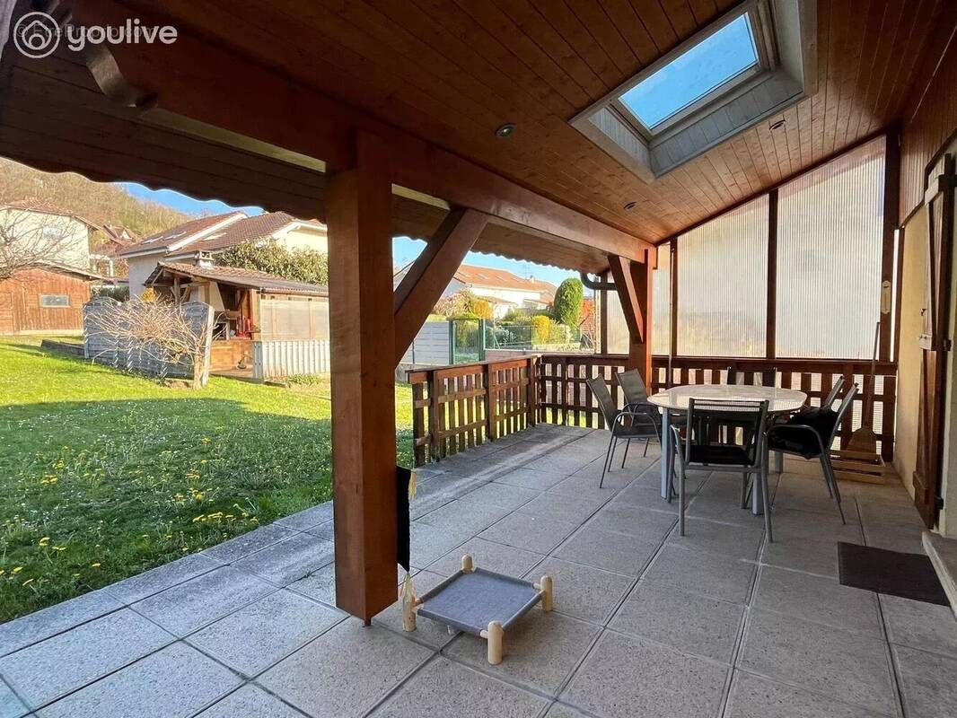 Maison à VETRAZ-MONTHOUX