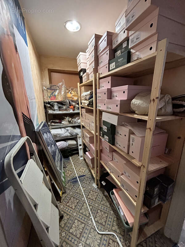 Commerce à SAINT-JUNIEN