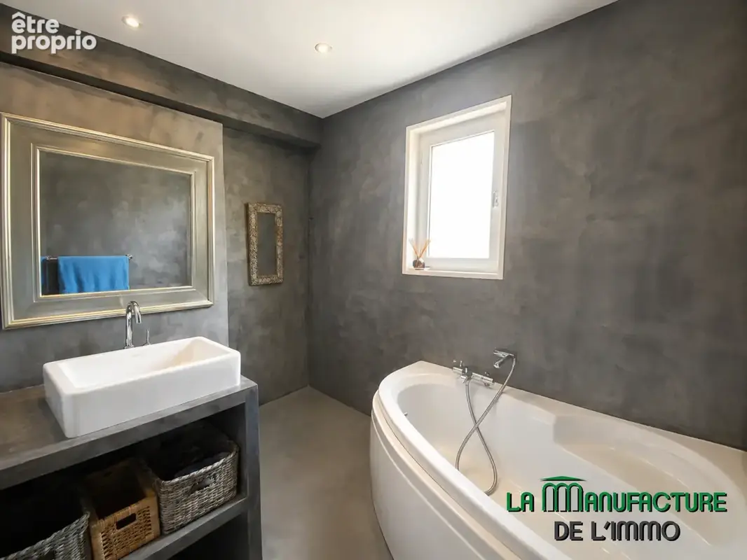 Villa de 184m2 avec piscine et dependance / saint-galmier - photo 18