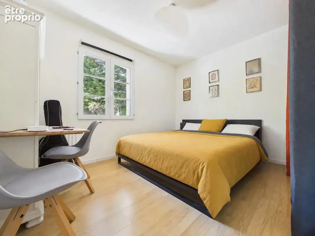 Maison familiale de caractère, vaste véranda et jardin paysager piscinable - photo 10