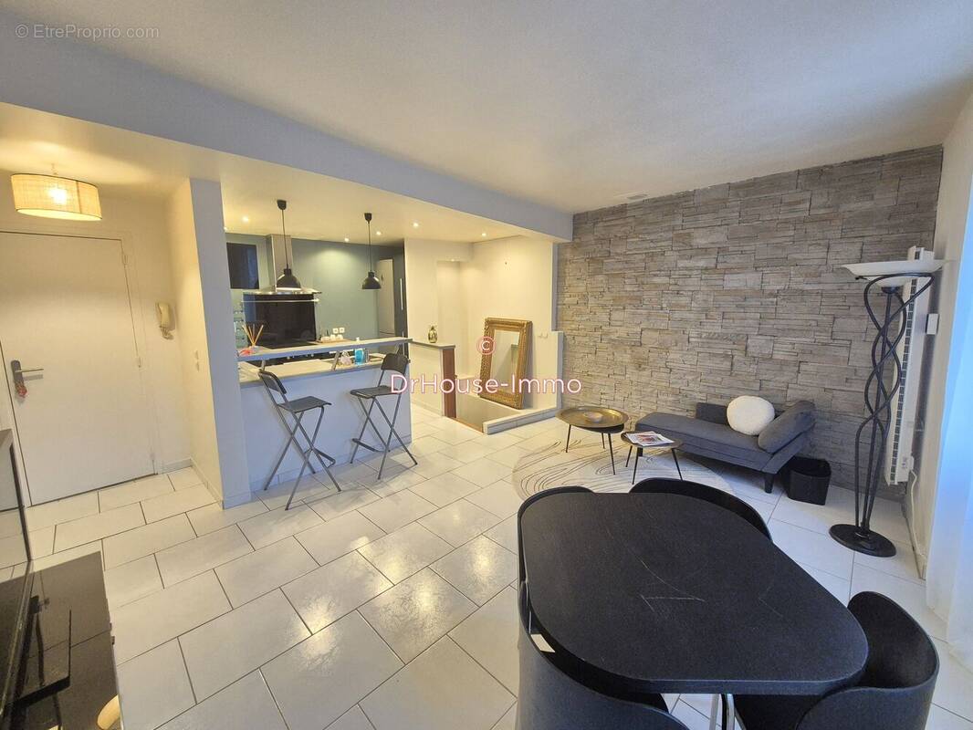 Appartement à MANTES-LA-JOLIE