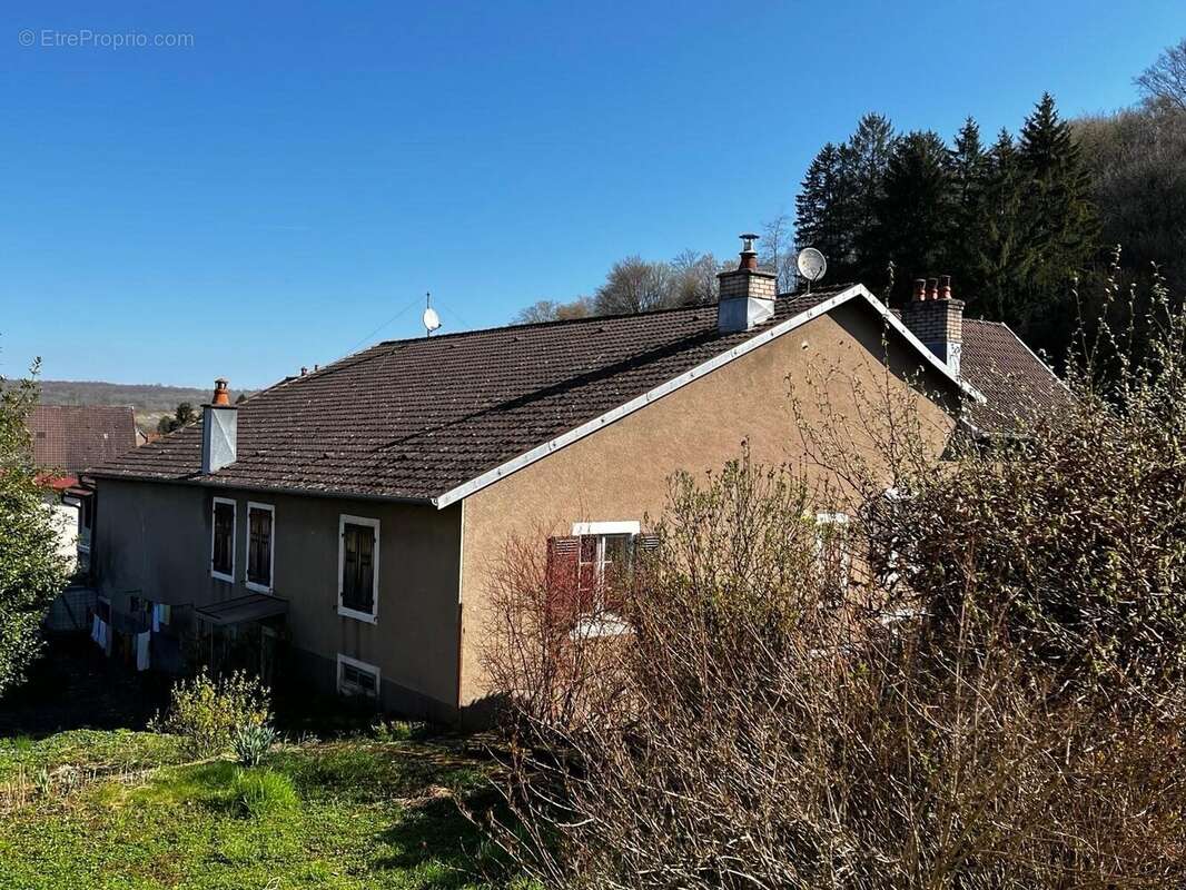 Maison à BREVILLIERS