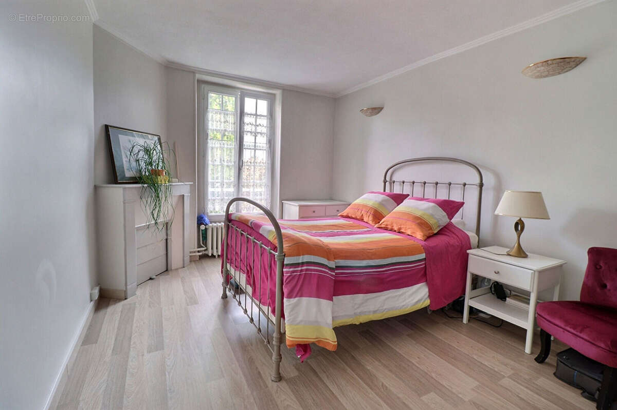 Maison à MAREIL-MARLY
