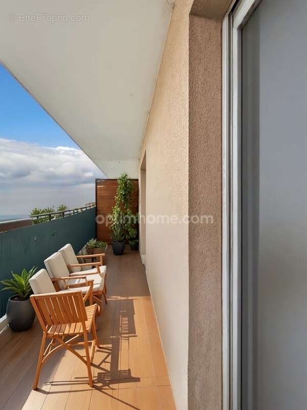 Appartement à ENGHIEN-LES-BAINS