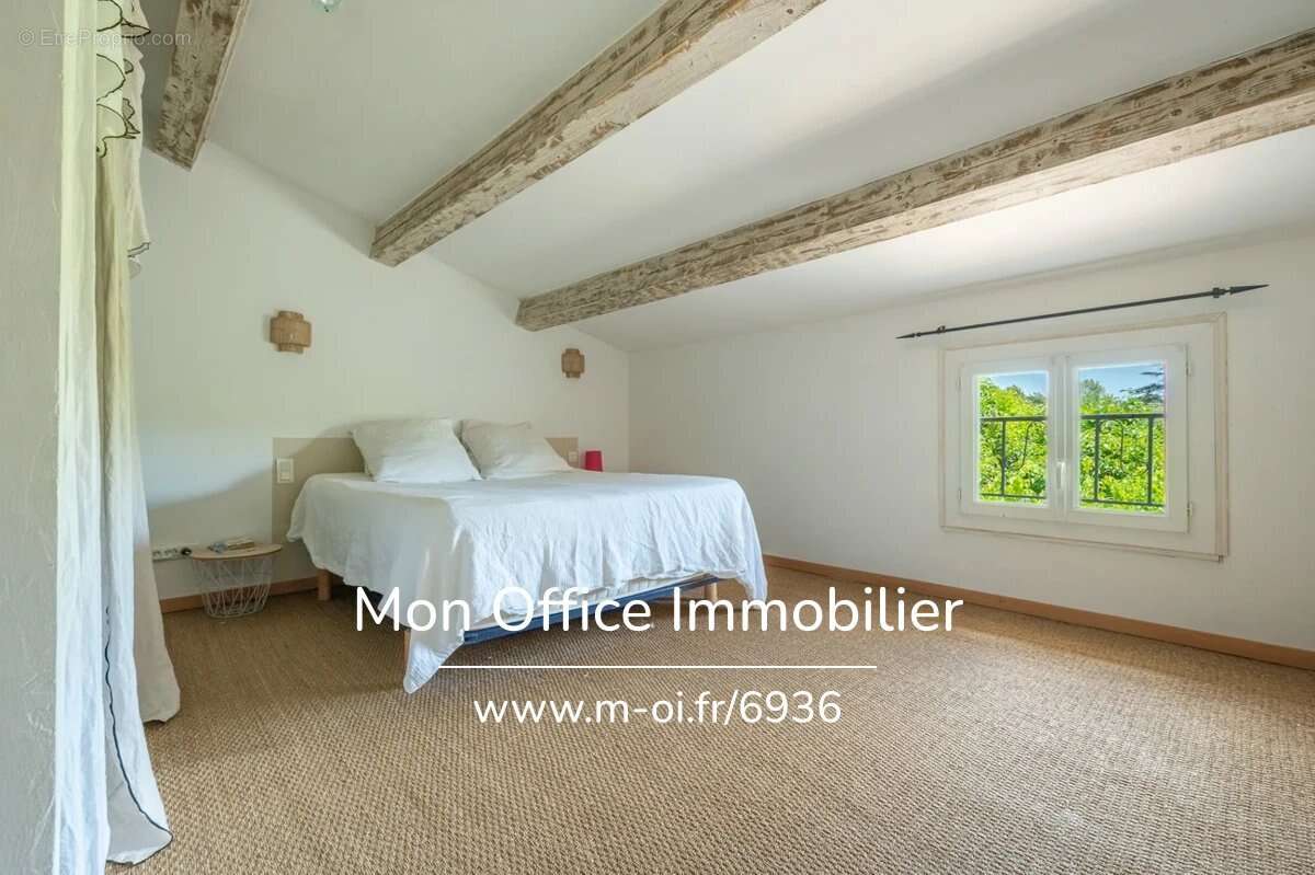 Référence : 6936-AUS - Pertuis - Maison familiale avec dépendance - Jardin et piscine - photo 10