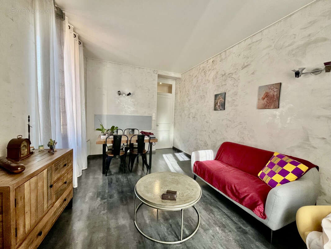 Appartement à BEAUSOLEIL