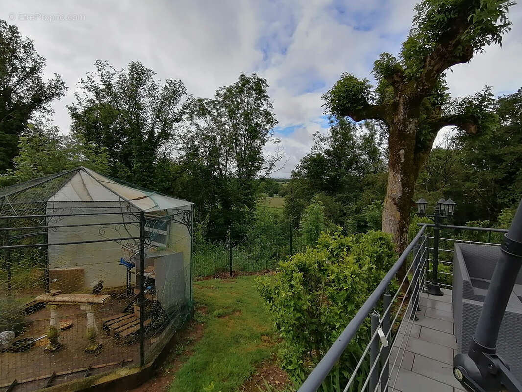 Maison à CHASSIGNOLLES