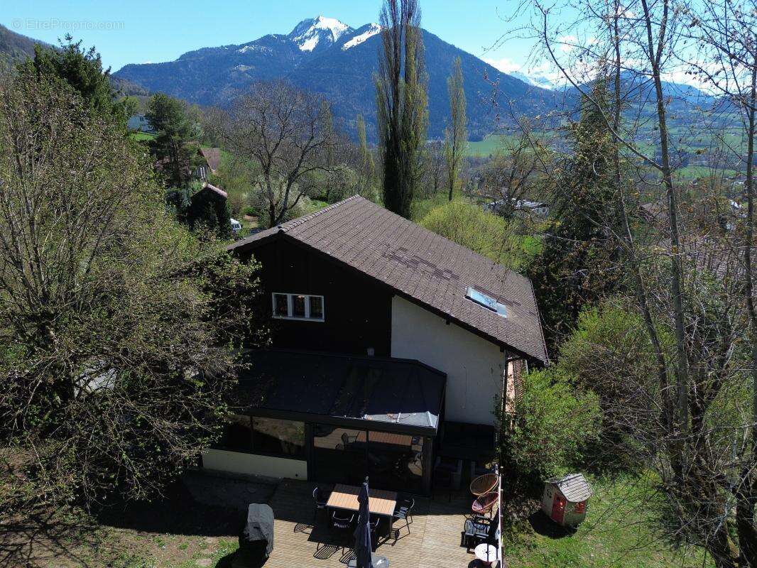 Maison à VIUZ-EN-SALLAZ